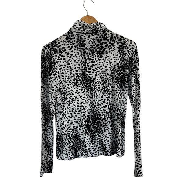 Fabrizio Gianni Animal Print Turtle Neck Blouse Women’s Size L - Picture 3 of 9